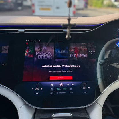 Caja de IA de YouTube y Netflix para Mercedes