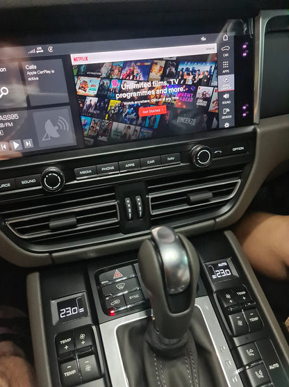 Caja de IA de YouTube y Netflix para Porsche